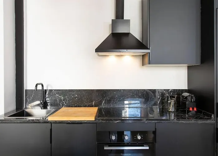 Beautiful Stylish Next To Downtown B-crrb Apartamento