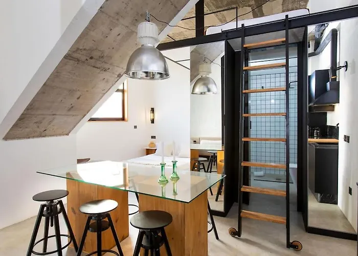 Beautiful Stylish Next To Downtown B-crrb Apartamento